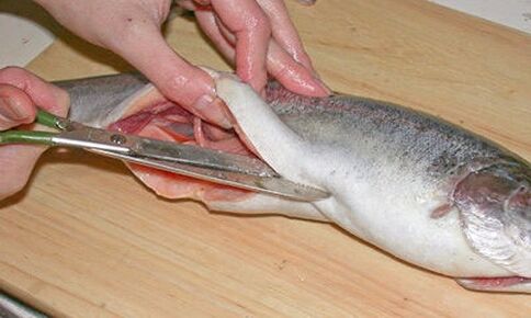 Careful cutting of fish on an individual cutting board will protect against parasite infection